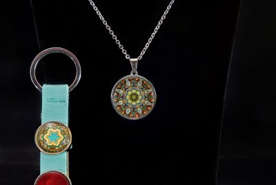 Collagen - 2021_Lieblingskinder_Caleidoscope_portrait